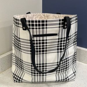 Thirty-one Around town tote in Buffalo Check